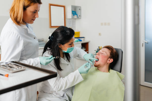 Best Broken or Chipped Tooth Repair in East Dubuque, IL